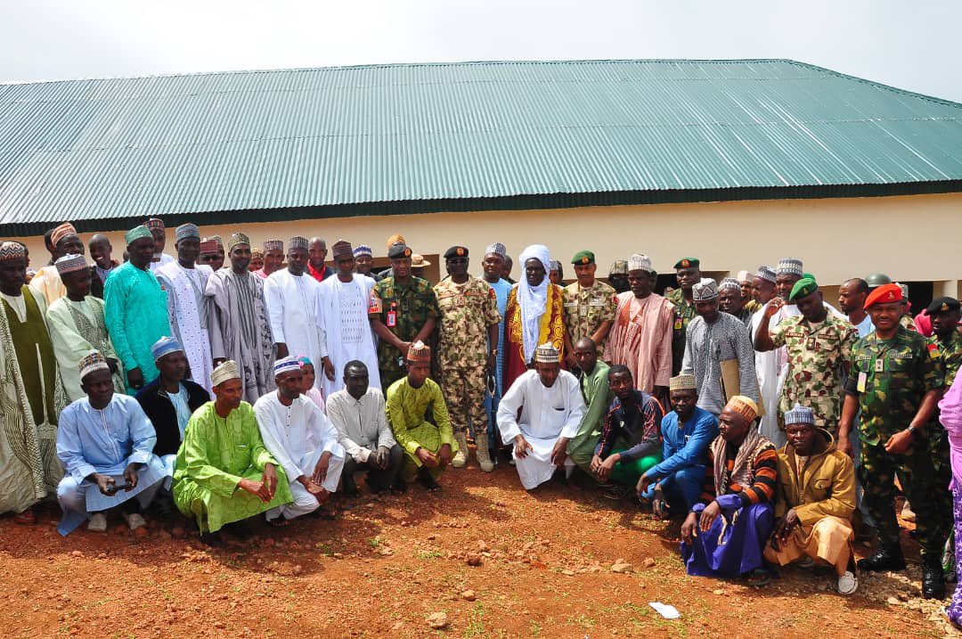 Army Chief Commissions Intervention Projects in Taraba, Reaffirms Commitment to Improved Civil-Military Relations - Vimarsana News